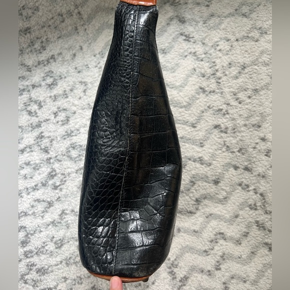 Eric Javits Leather Shoulder Bag - Picture 12 of 14